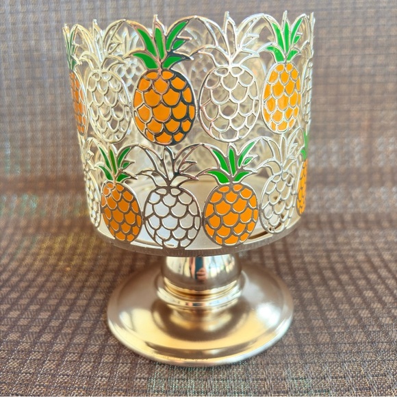 Bath & Body Works Metal Pineapple Large 3 Wick Candle Holder Silver Yellow - Picture 1 of 2